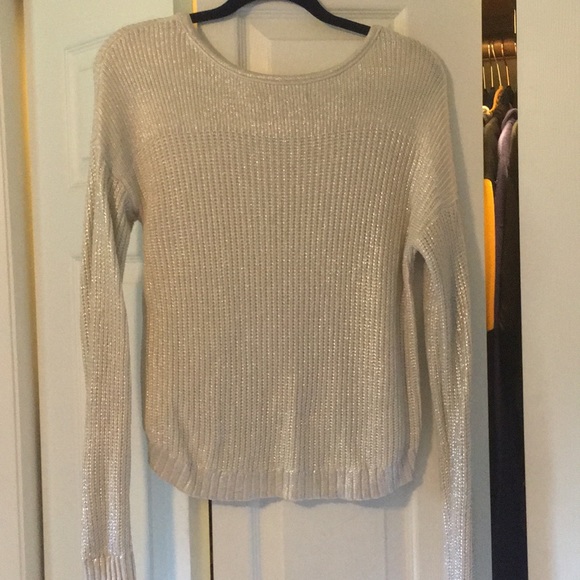 Sweater - Picture 3 of 4